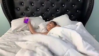 I Record My Girlfriend'S Tight Pussy As I Pleasure Her Doggystyle